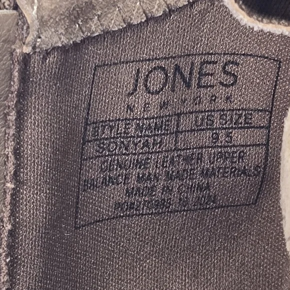 Jones New York Sonjah Tan Suede Leather Kitten Heeled Pointed Toe Boots Size 9.5 - Picture 14 of 15